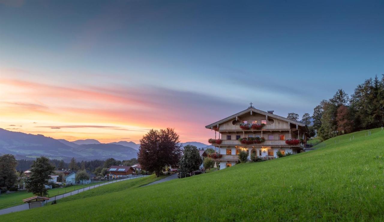 Bauernhof Glanzern Farm stay *